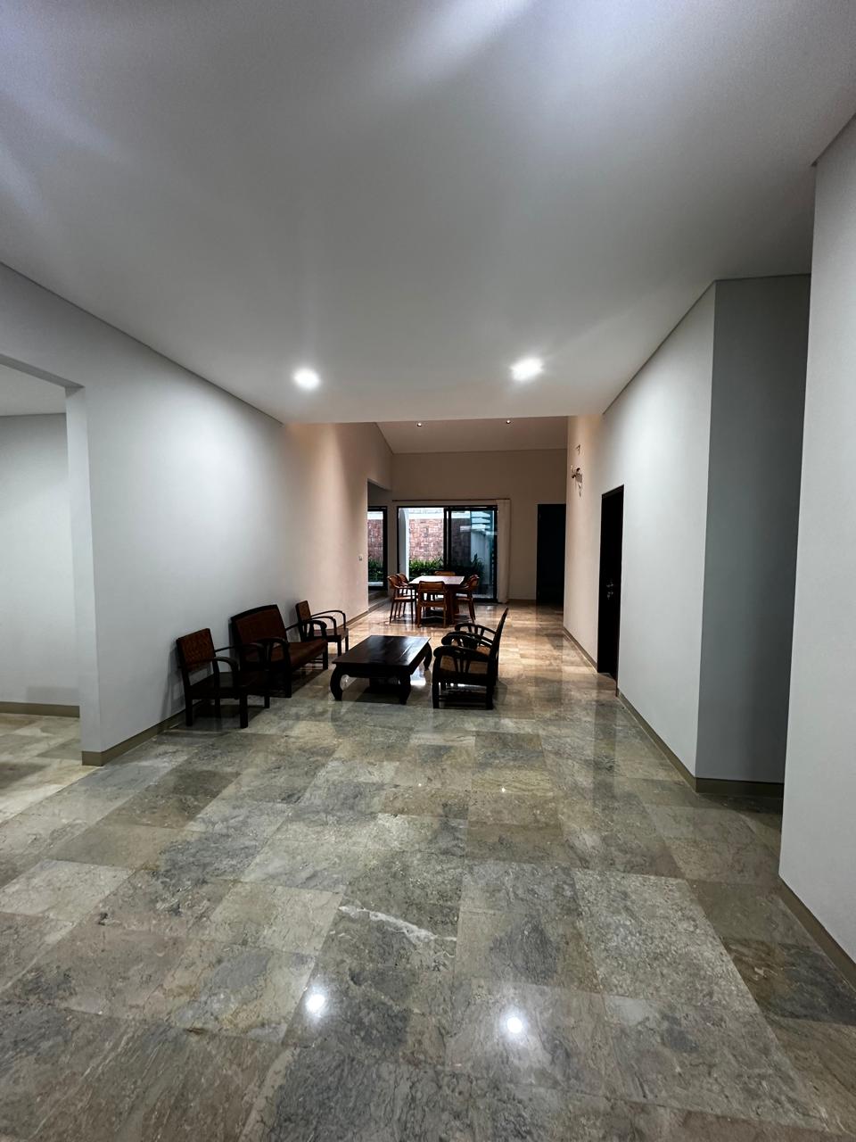 Rumah Disewakan di Kemang Jakarta Selatan